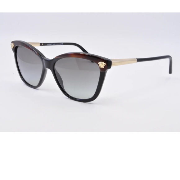 Stylish Authentic Versace Sunglasses - Picture 7 of 8